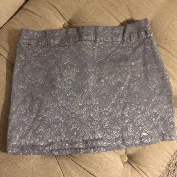 Hollister Dresses & Skirts - 🌸🌸Lovely Hollister women mini skirt🌸🌸